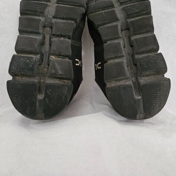 On Running Cloud Waterproof Sneakers Black - Size US 7 - Picture 9 of 9